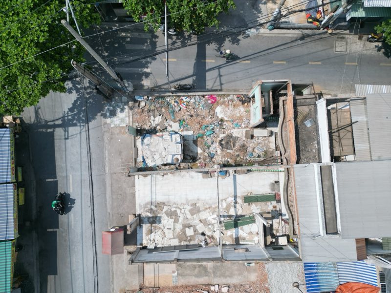 Một số hộ dân đã tháo dỡ nhà cửa, bàn giao mặt bằng. Ảnh: Thái Bảo