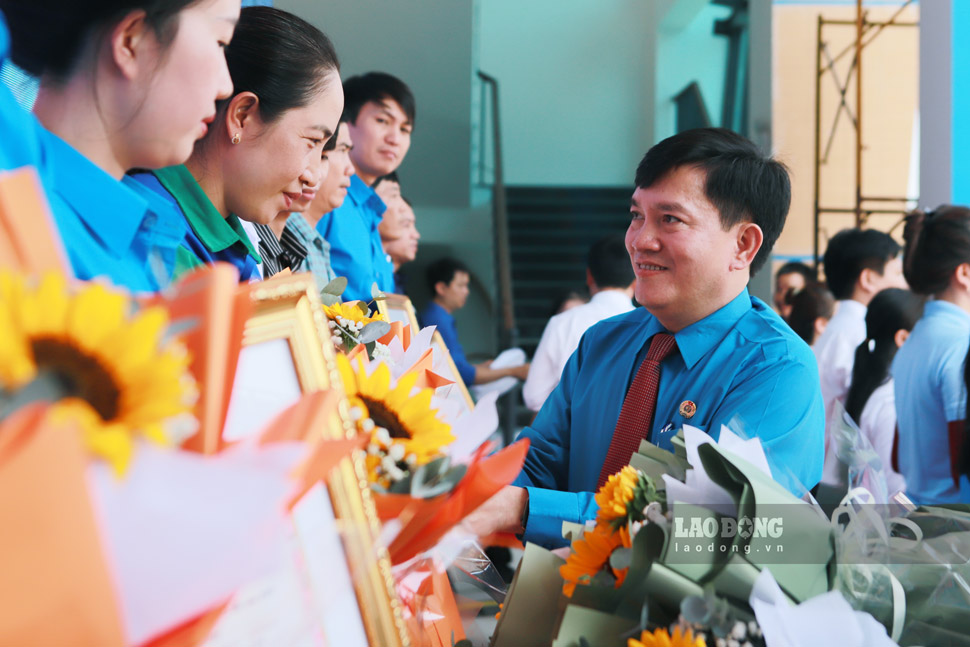 Phó Chủ tịch Tổng LĐLĐ Việt Nam Nguyễn Xuân Hùng