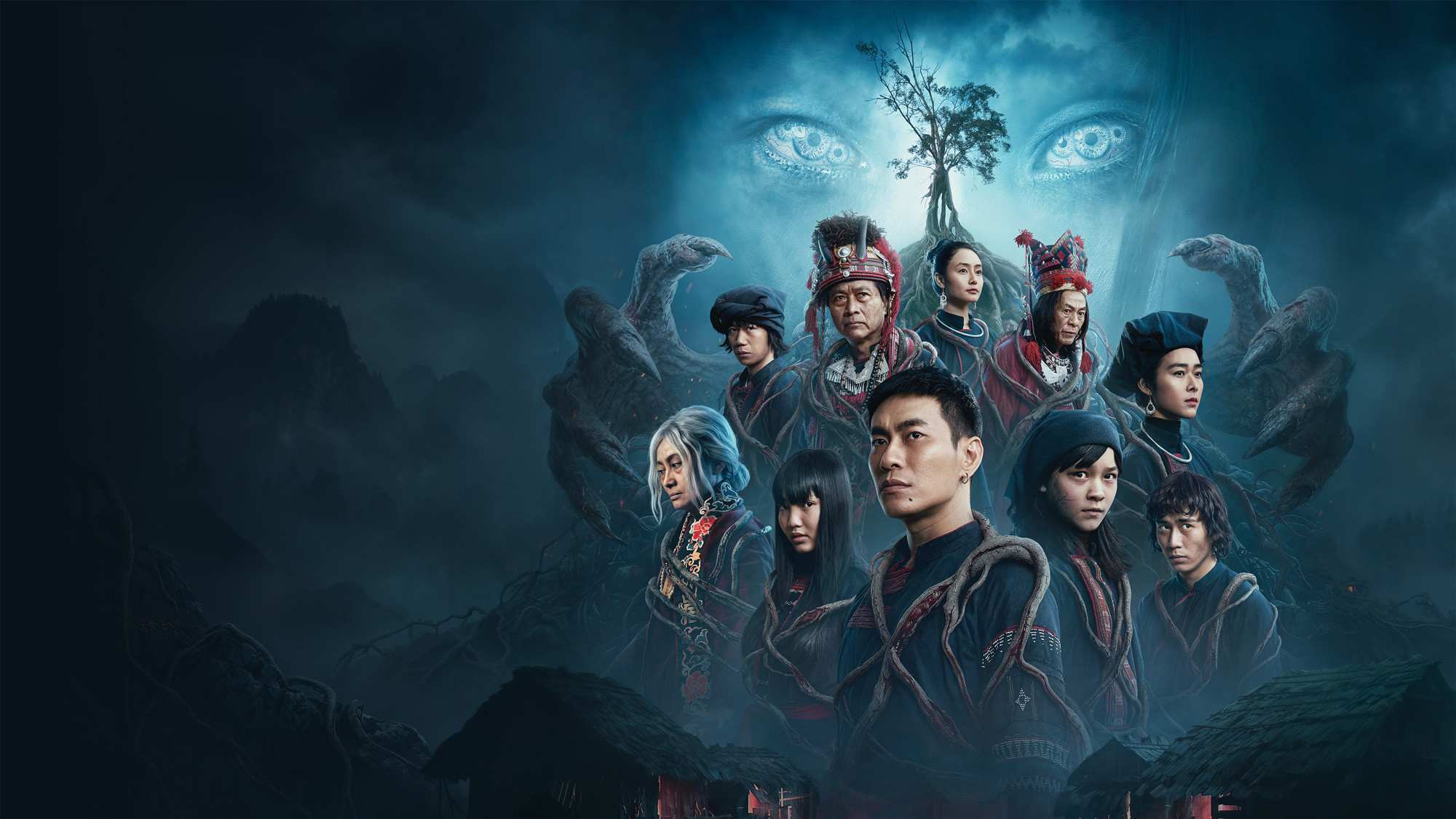 Cast in the movie "Phí phông: Quỷ máu rừng thiêng". Photo: Film crew.