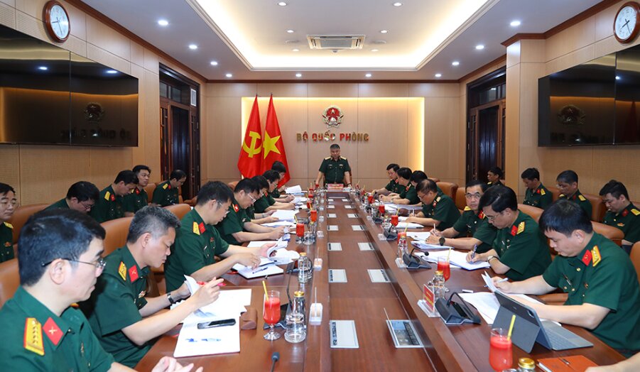 The Ministry of National Defense organizes a conference to assign tasks to accelerate the completion of digital transformation projects for a number of agencies and units. Photo: Ministry of National Defense