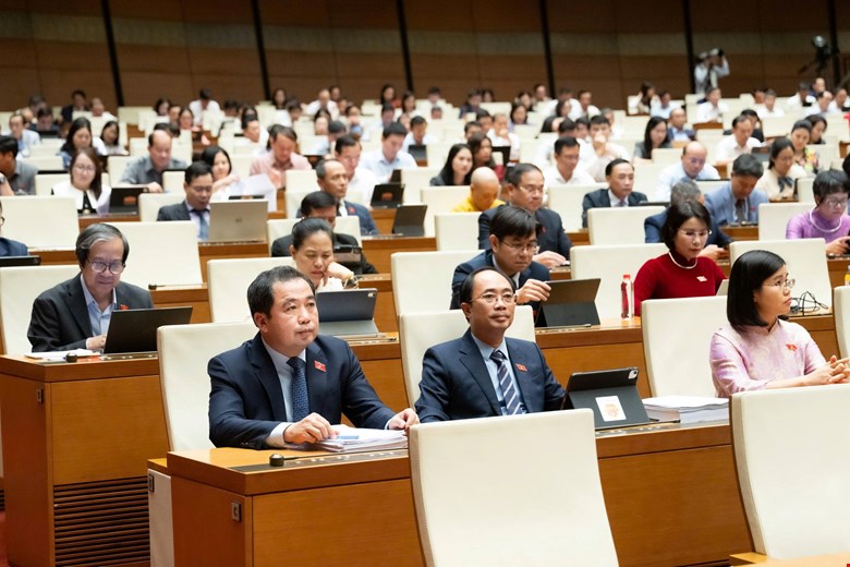 National Assembly deputies at the afternoon session on April 23. Photo: Media National Assembly