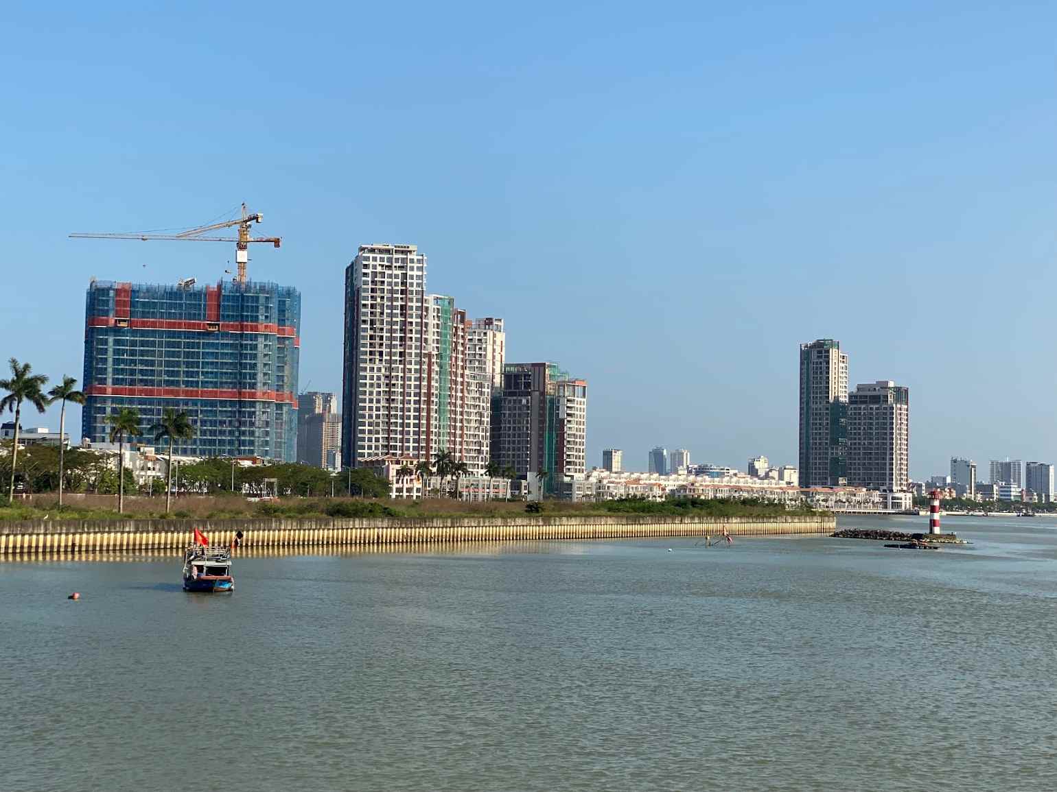 The accumulated apartment supply in Da Nang as of Q1/2026 recorded 16,000 units, equivalent to 5% of Ho Chi Minh City. Photo: An Thuong