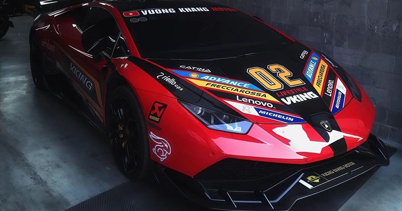 Lamborghini Huracan LP610-4 độ độc đáo xuất hiện tại TP.HCM