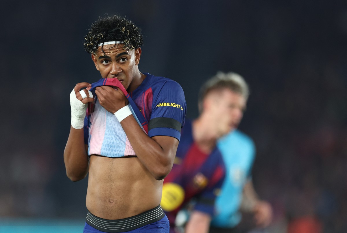 Barcelona không thể phụ thuộc hoàn toàn vào Lamine Yamal.  Ảnh: AFP