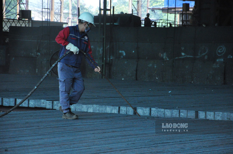 Người lao động có việc làm ổn định. Ảnh: Đinh Đại