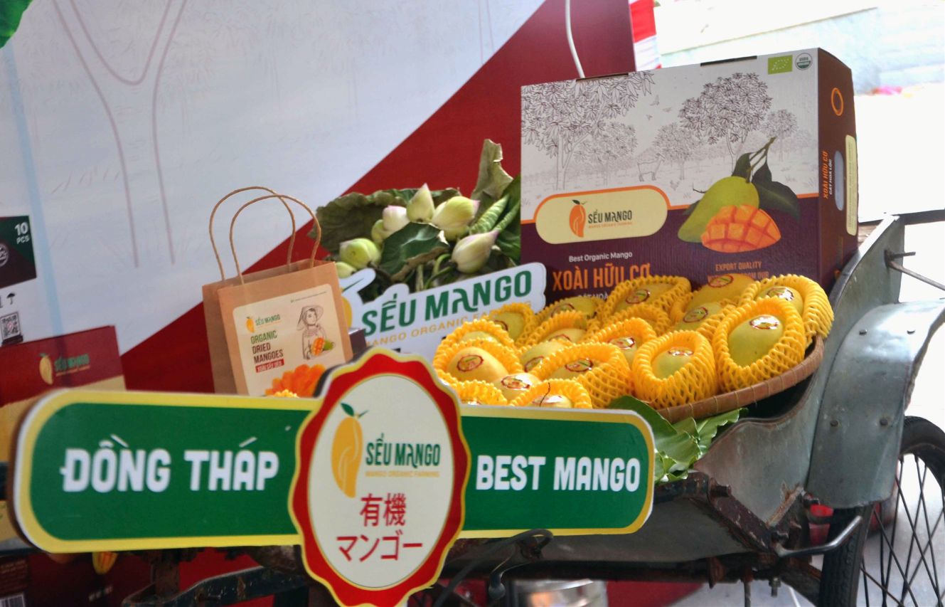 Không chỉ mang đến lễ hội nhiều loại trái cây ngon, Đồng Tháp còn hứa hẹn sẽ trình làng nhiều loại trái xây được nuôi trồng theo phương pháp tiến bộ như: xoài hữu cơ.... Ảnh: Thanh Mai