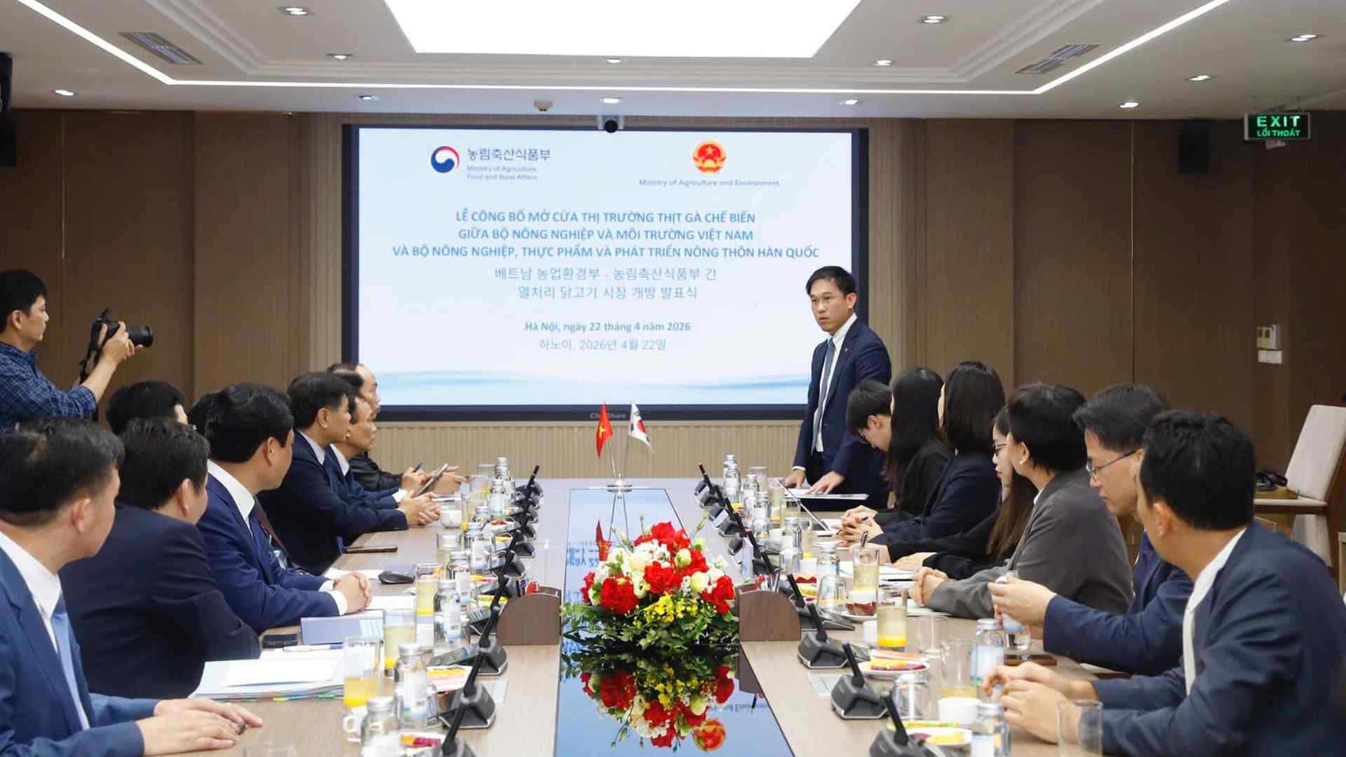 ベトナムと韓国間の加工鶏肉市場の開放発表式典は、2026年4月22日にハノイで開催されました。写真:クオン・チュン