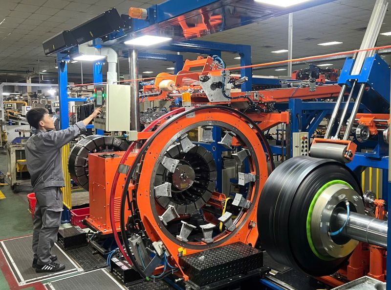 CASUMINA đặt mục tiêu trở thành nhà sản xuất săm, lốp hàng đầu khu vực Đông Nam Á, phát triển theo hướng xanh, bền vững, chú trọng phát triển nguồn nhân lực. Ảnh: Đức Long