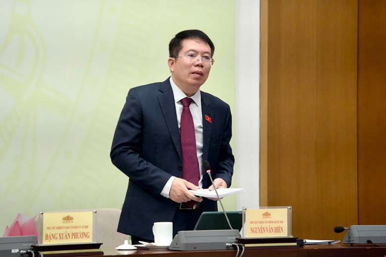 Deputy Chairman of the National Assembly Office Nguyen Van Hien informed at the press conference. Photo: Media National Assembly