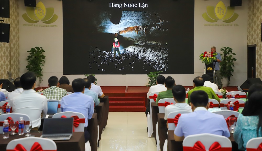 Hội nghị công bố kết quả khảo sát các hang động, tài nguyên du lịch mới tại Vườn quốc gia Phong Nha - Kẻ Bàng. Ảnh: Nguyễn Luân