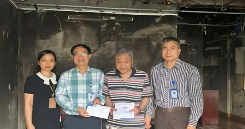 VNPT trao kinh phí "Ngôi nhà ấm áp" cho đoàn viên