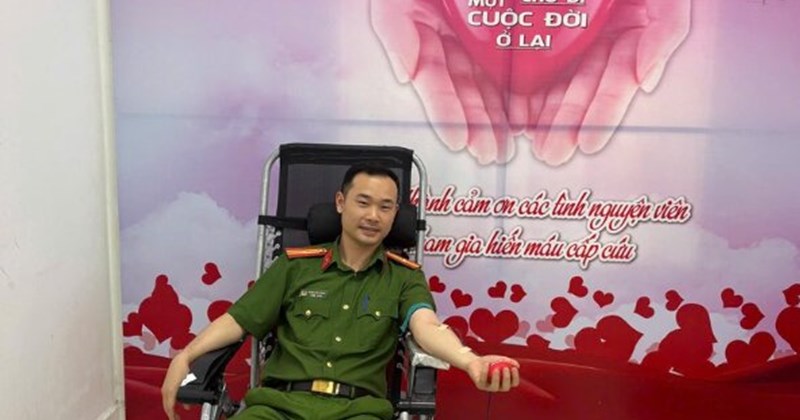 Công an Cao Bằng hiến máu kịp thời cứu bệnh nhi