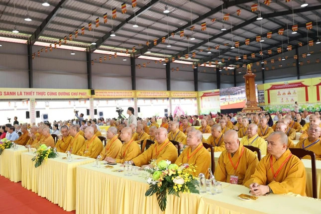 Chư tôn đức tham dự. Ảnh: Ban TT-TT Phật giáo tỉnh Tây Ninh