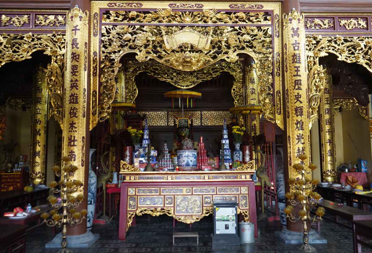 Đình thờ 3 vị danh tướng thời Hùng Duệ Vương. Ảnh: Mai Dung