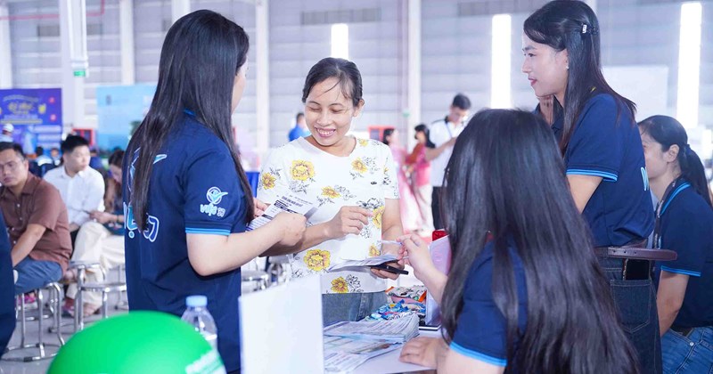 Nghệ An: Phiên chợ việc làm thu hút hơn 1.500 lao động