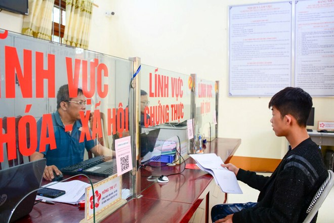 Lạng Sơn attribue 484 objectifs contractuels de soutien dans les agences administratives. Photo: Khánh Linh