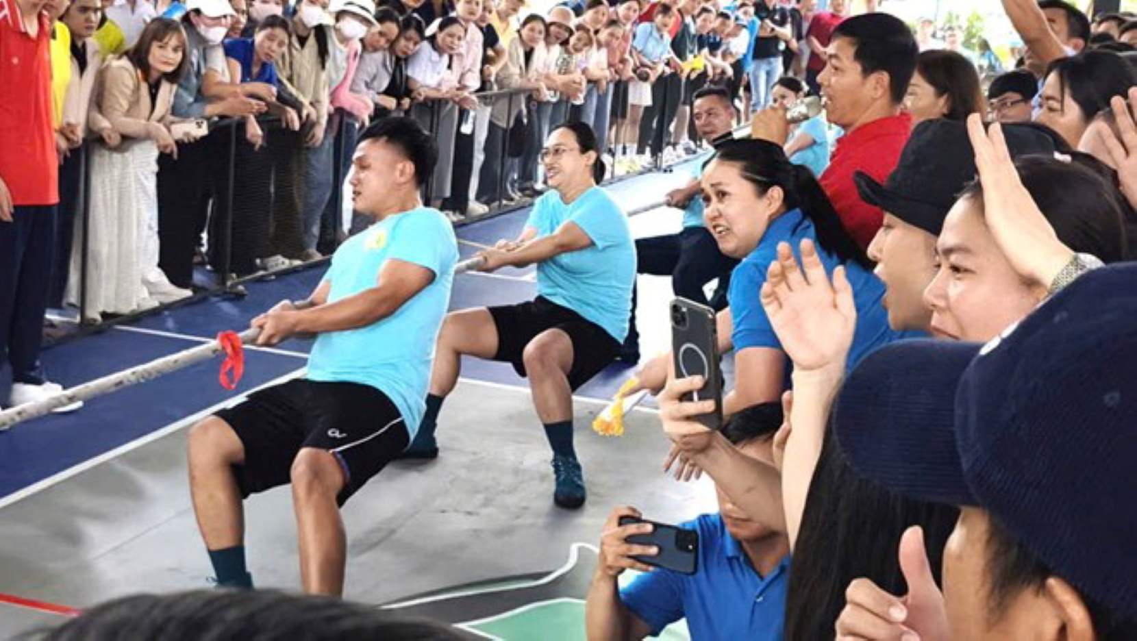 Da Nang Sports Festival for workers, civil servants, and laborers with expanded scale, attracting a large number of union members to participate. Photo: An Thuong