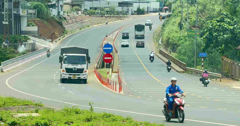 Nhiều cầu mới trên Quốc lộ 20 chính thức đi vào hoạt động, giao thông thông suốt