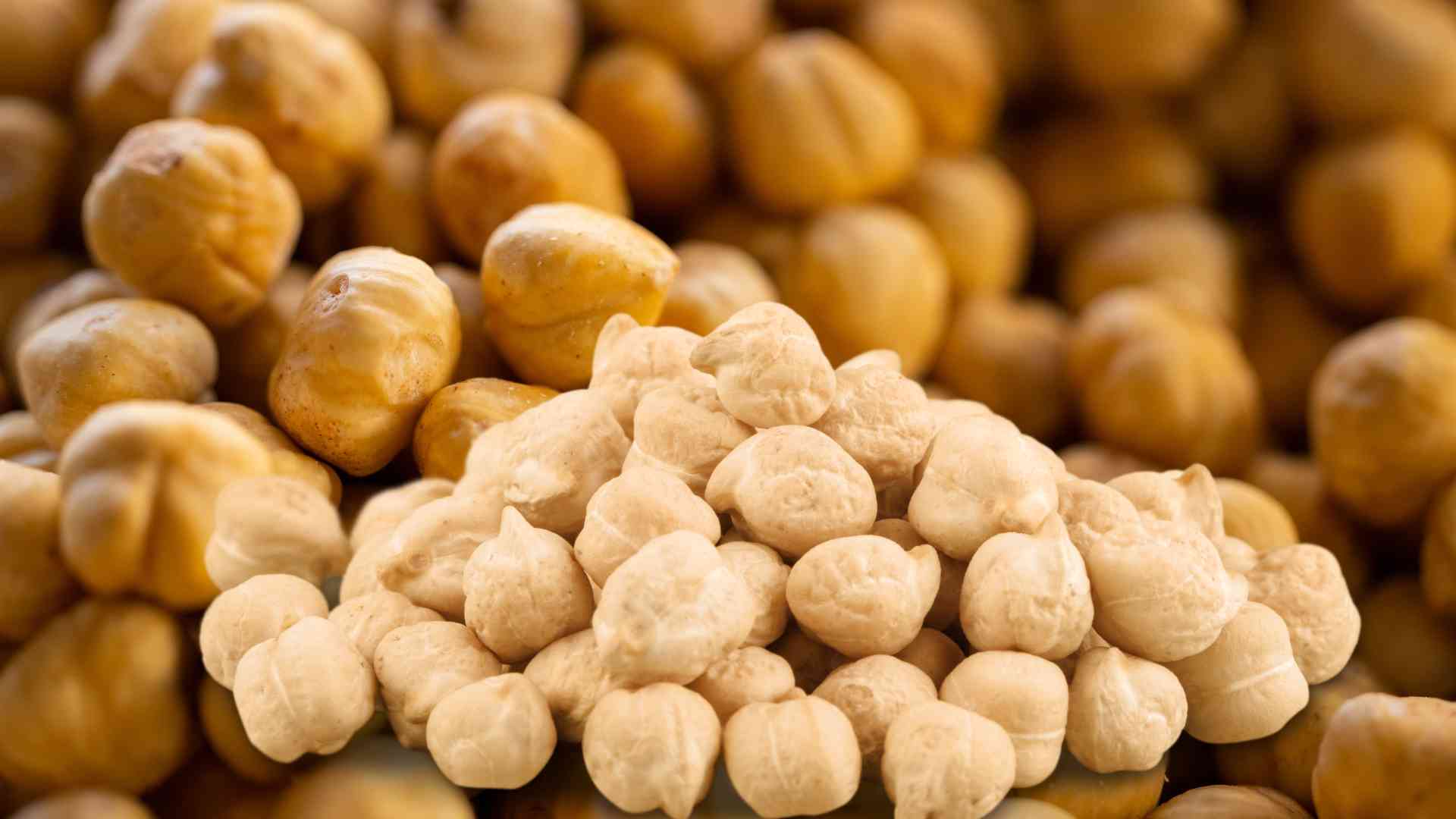 Chicken beans are a familiar food, capable of supporting cardiovascular health and blood pressure. Graphic photo: Huong Son