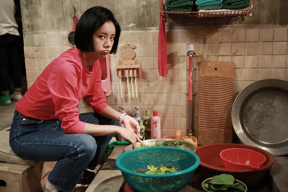 Hyeri trong bộ phim “Reply 1988“. Ảnh: Nhà sản xuất