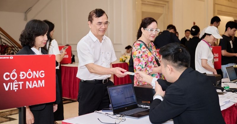 Techcombank chia cổ tức 67%, đẩy mạnh AI và hệ sinh thái tài chính