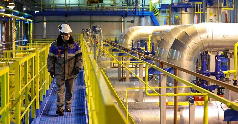 EU bắt đầu chặn LNG của Nga theo hợp đồng ngắn hạn