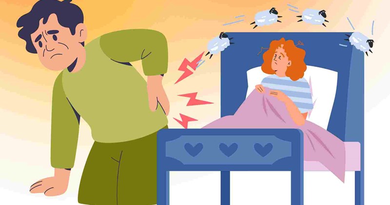 Thói quen ngủ tưởng vô hại gây đau lưng dai dẳng