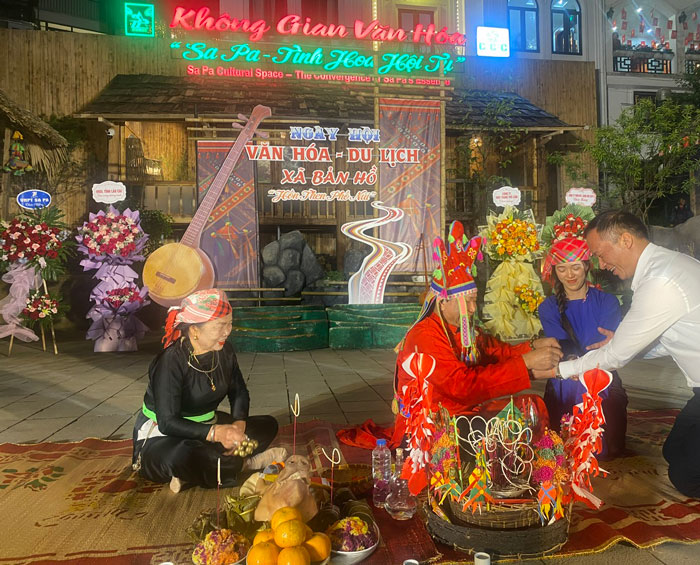 Không chỉ là ngày hội văn hóa, sự kiện tại Bản Hồ còn là bước khởi đầu cho hành trình làm du lịch bài bản