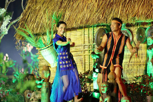 Chương trình truyền tải về thông điệp đại đoàn kết dân tộc. Ảnh: Dũng Nhân 