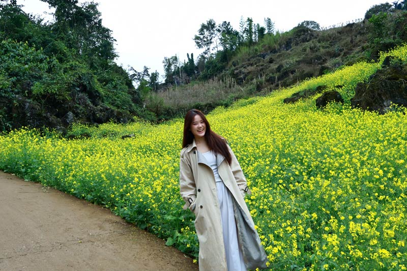 Cần chủ động cân bằng giữa chụp ảnh và trải nghiệm du lịch. Ảnh: Thanh Hằng