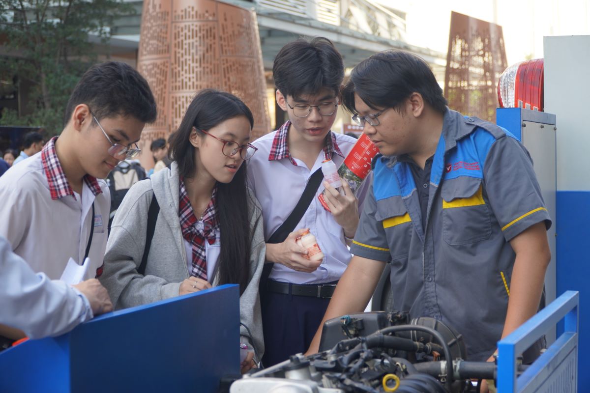 The 2026 high school graduation exam is expected to take place in 2 days, December 11-12. 6. Photo: Chan Phuc