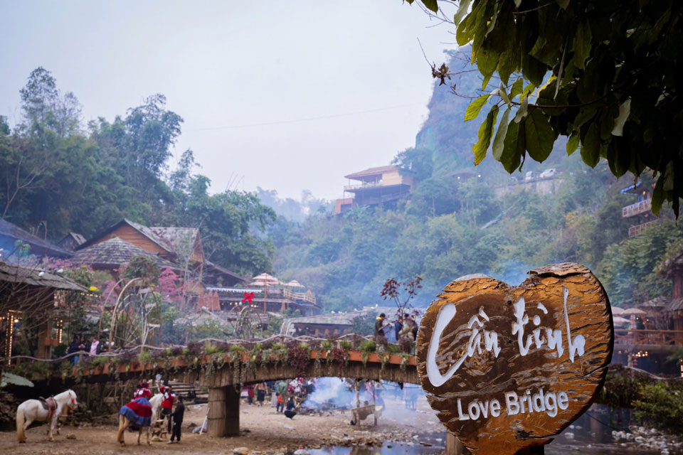 Các khu vui chơi ở Sa Pa sẵn sàng đón mùa du lịch sôi động. Ảnh: Đinh Đại