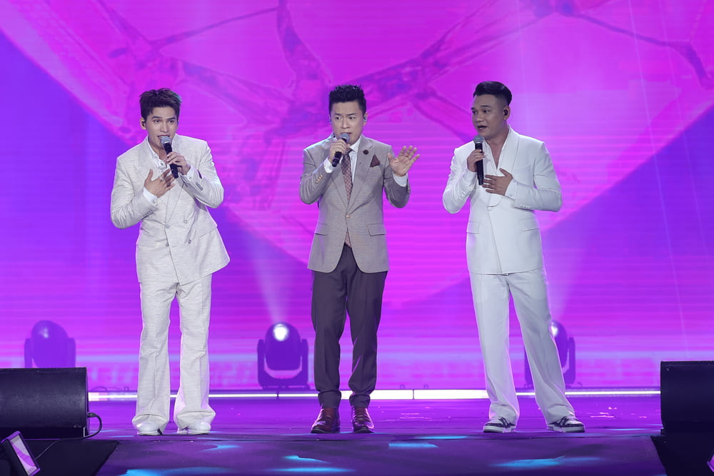 3 giọng ca của 3 thế hệ cùng 