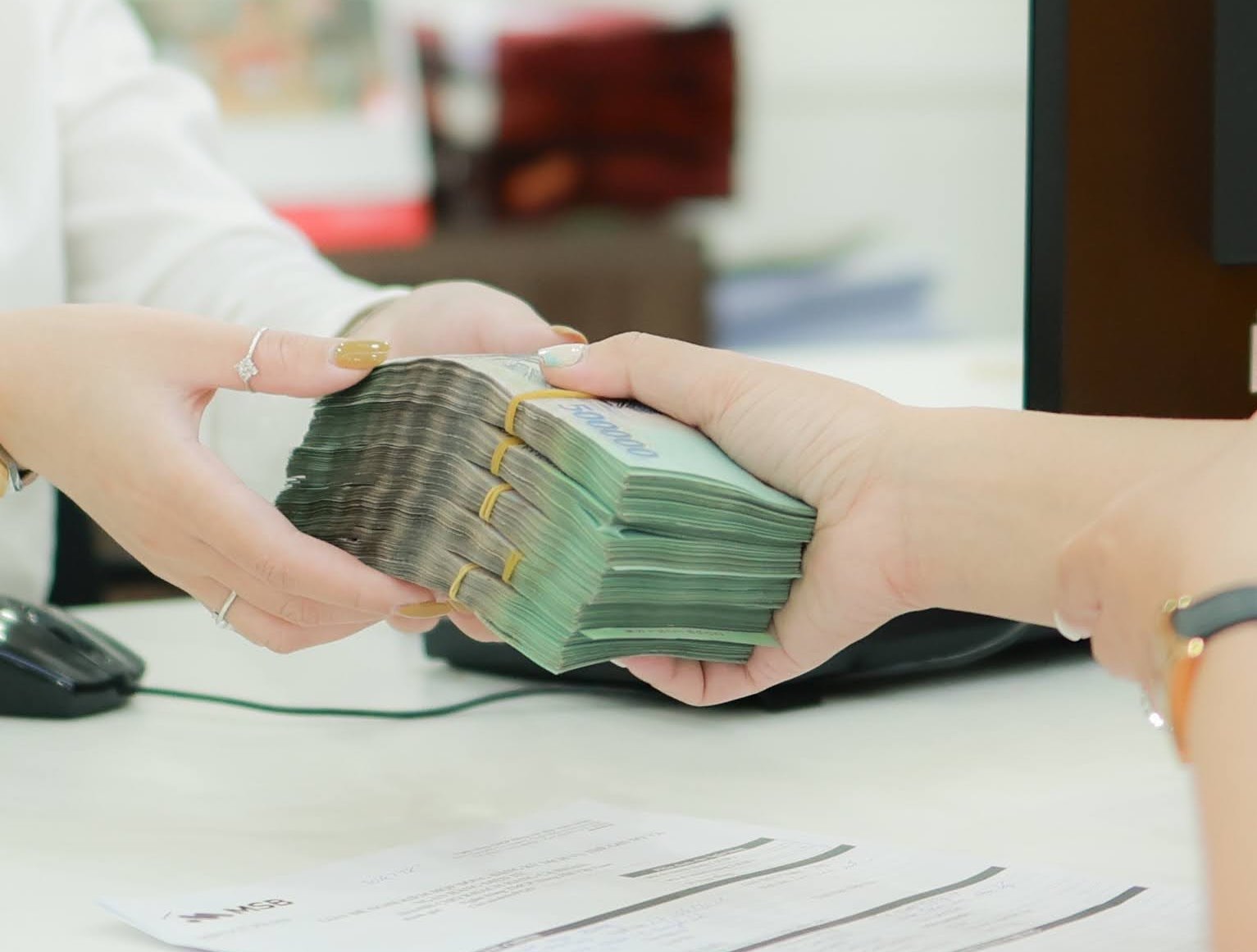 Mức tăng phụ cấp của người hoạt động không chuyên trách ở thôn theo dự kiến. Ảnh: Hải Nguyễn