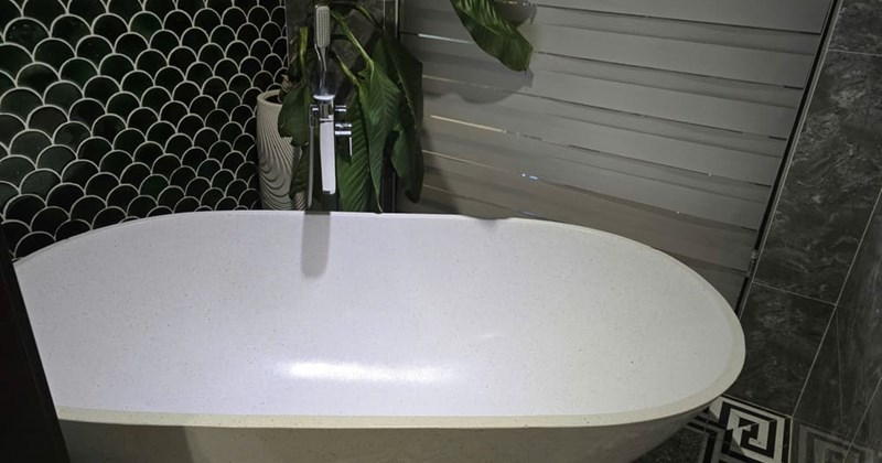 4 chất liệu bồn tắm hiện đại, bền bỉ, dễ vệ sinh