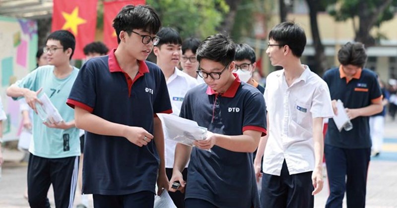 Xem đề thi thử tiếng Anh lớp 10 năm 2026