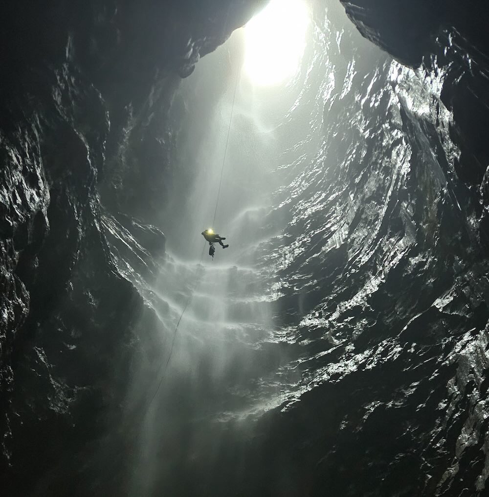 Inside Cha Ngheo cave, a cave just discovered Photo: Phong Nha - Ke Bang National Park