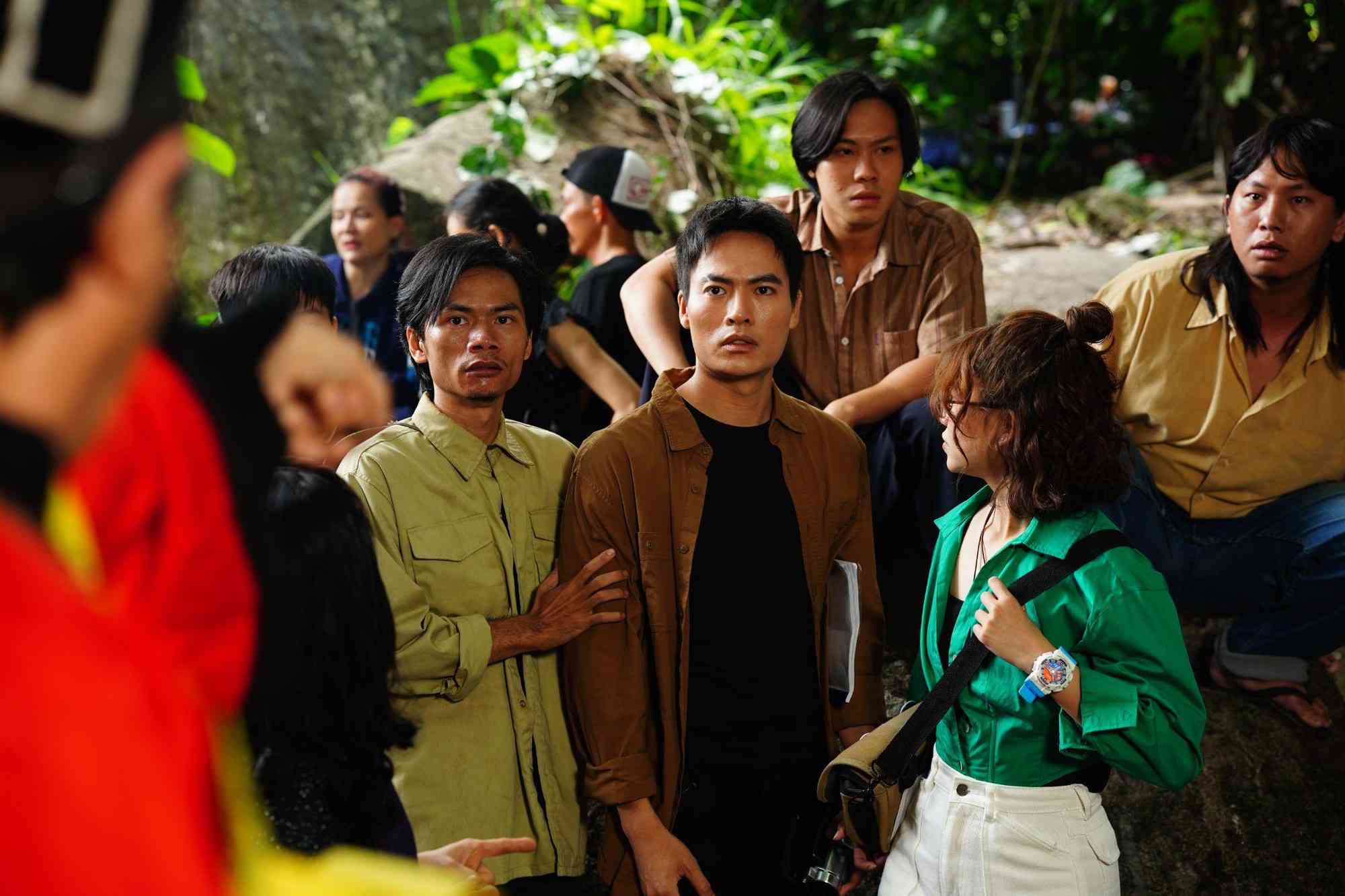 Cast of the movie "Heo Nam Mong". Photo: Film crew.