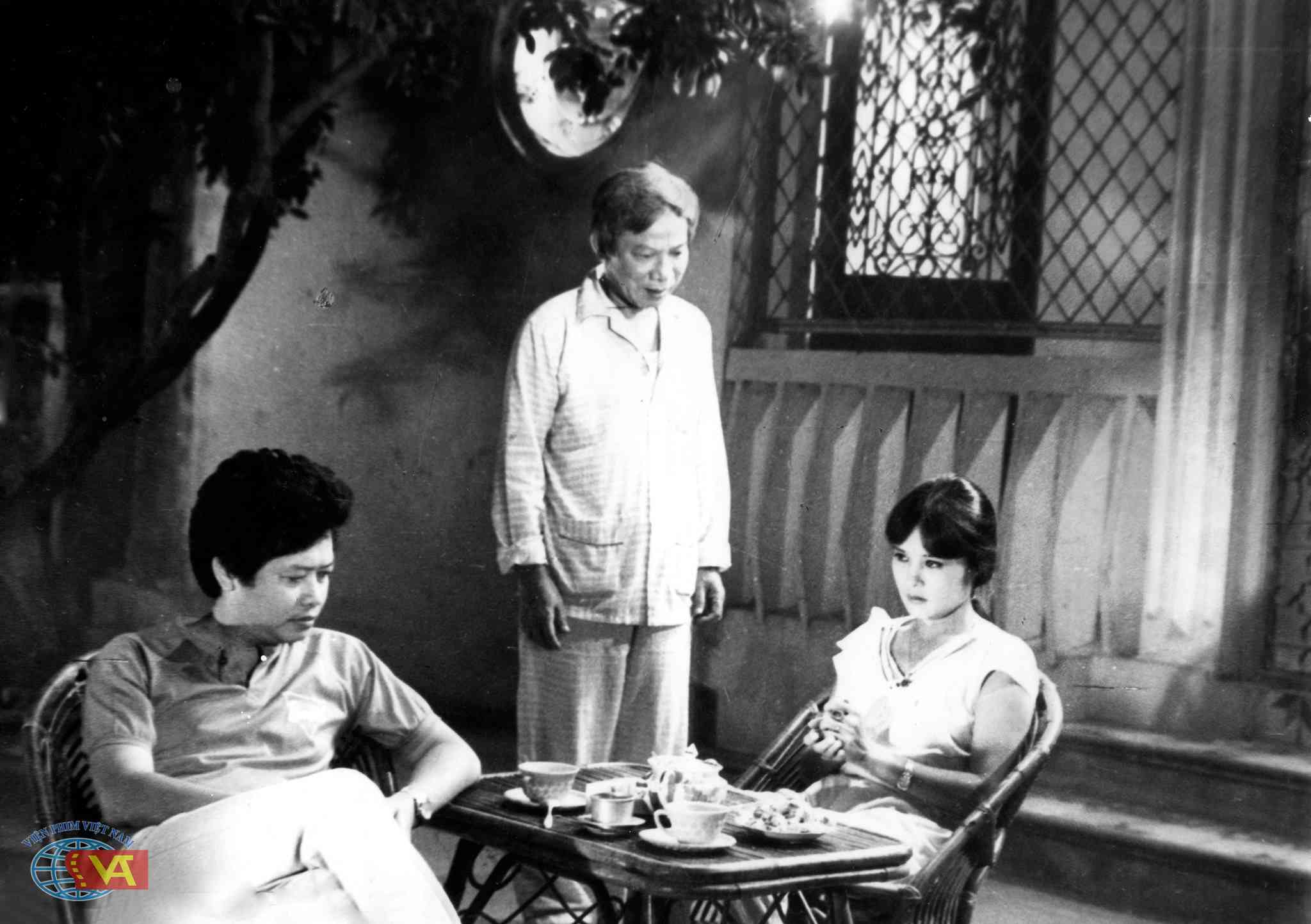 Cảnh trong bộ phim “Tướng về hưu“. Ảnh: BTC