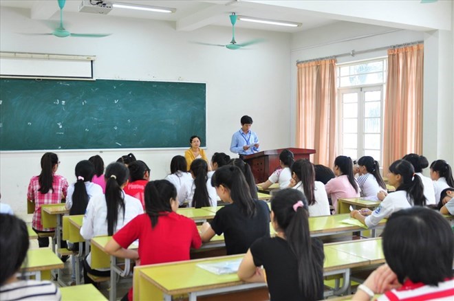 Les professeurs d'université doivent avoir des connaissances solides sur les modules d'enseignement qui leur sont assignés. Photo: Huyên Nguyễn