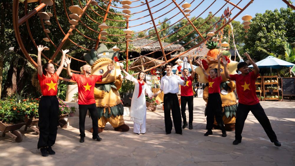 Phú Quốc là điểm đến được du khách trong và ngoài nước rất yêu thích. Ảnh: Bình Minh