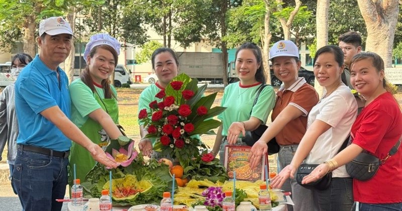 Chia sẻ của 2 chủ tịch công đoàn về đối thoại, thương lượng tập thể
