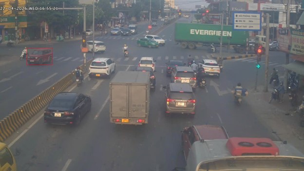 Car owner fined remotely in Hung Yen. Photo: Hung Yen Traffic Police