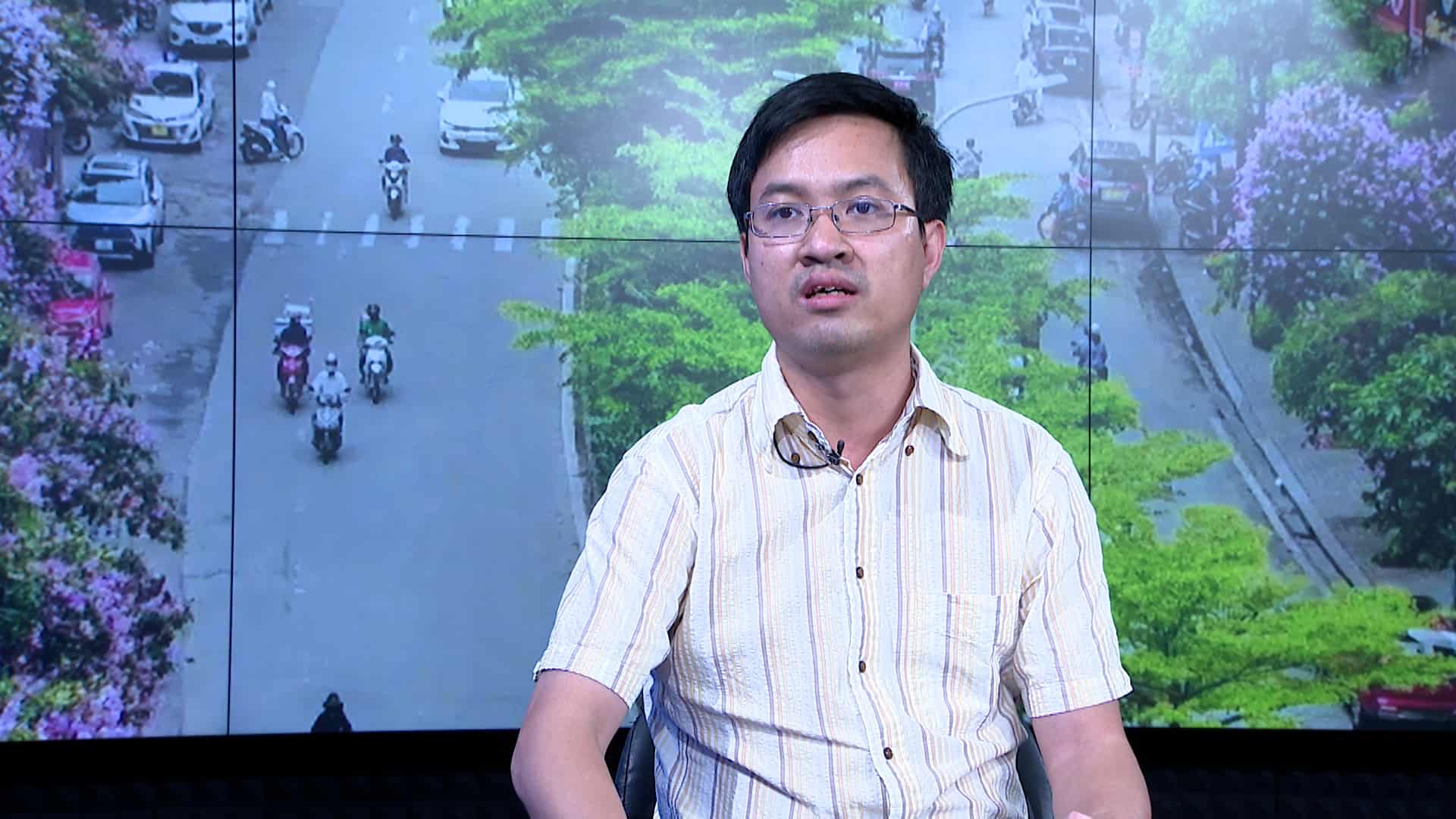 Tiến sĩ Trương Bá Kiên khuyến cáo các hiện tượng nguy hiểm như mưa đá chỉ có thể cảnh báo, không thể dự báo chính xác thời điểm xảy ra. Ảnh: An An