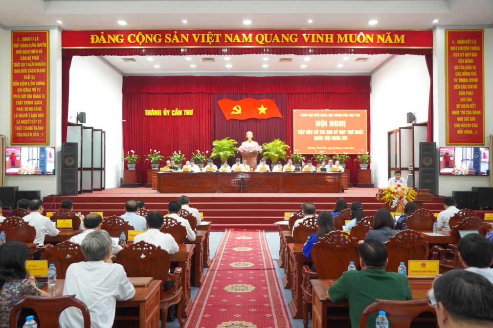 Quang cảnh hội nghị. Ảnh: Tạ Quang