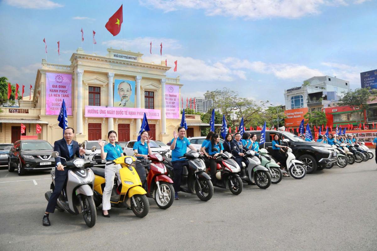 Hai Phong ordonne de remédier à la situation de retard de paiement et d'évasion des cotisations d'assurance sociale, d'assurance maladie et d'assurance chômage dans la ville. Photo: Assurance sociale de Hai Phong