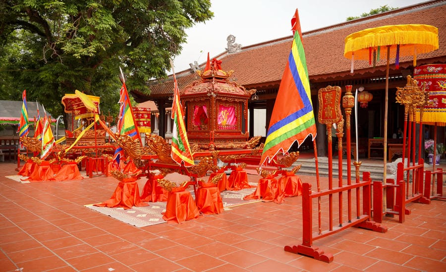 Các công đoạn chuẩn bị cho lễ hội truyền thống thôn Bình Vọng gần như đã  hoàn tất. Ảnh: Vũ Linh