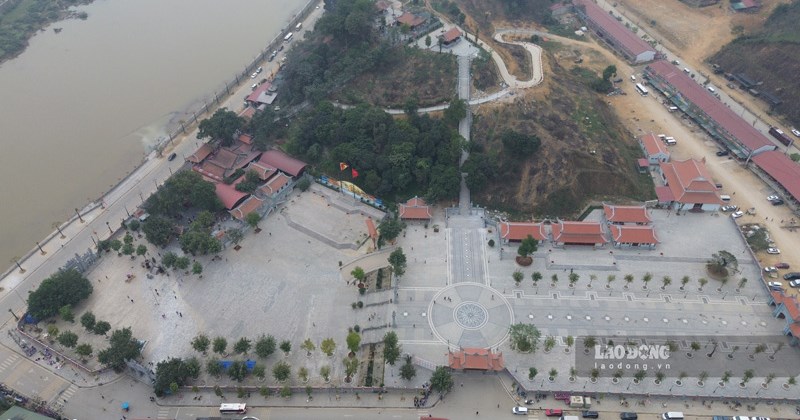 Cảnh báo tình trạng xin số, bán vé số tại đền Bảo Hà