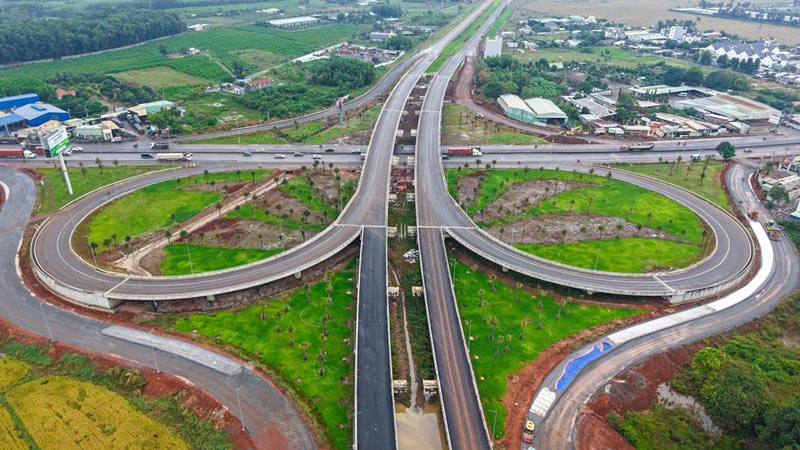Road connecting Long Thanh airport. Photo: HA ANH CHIEN