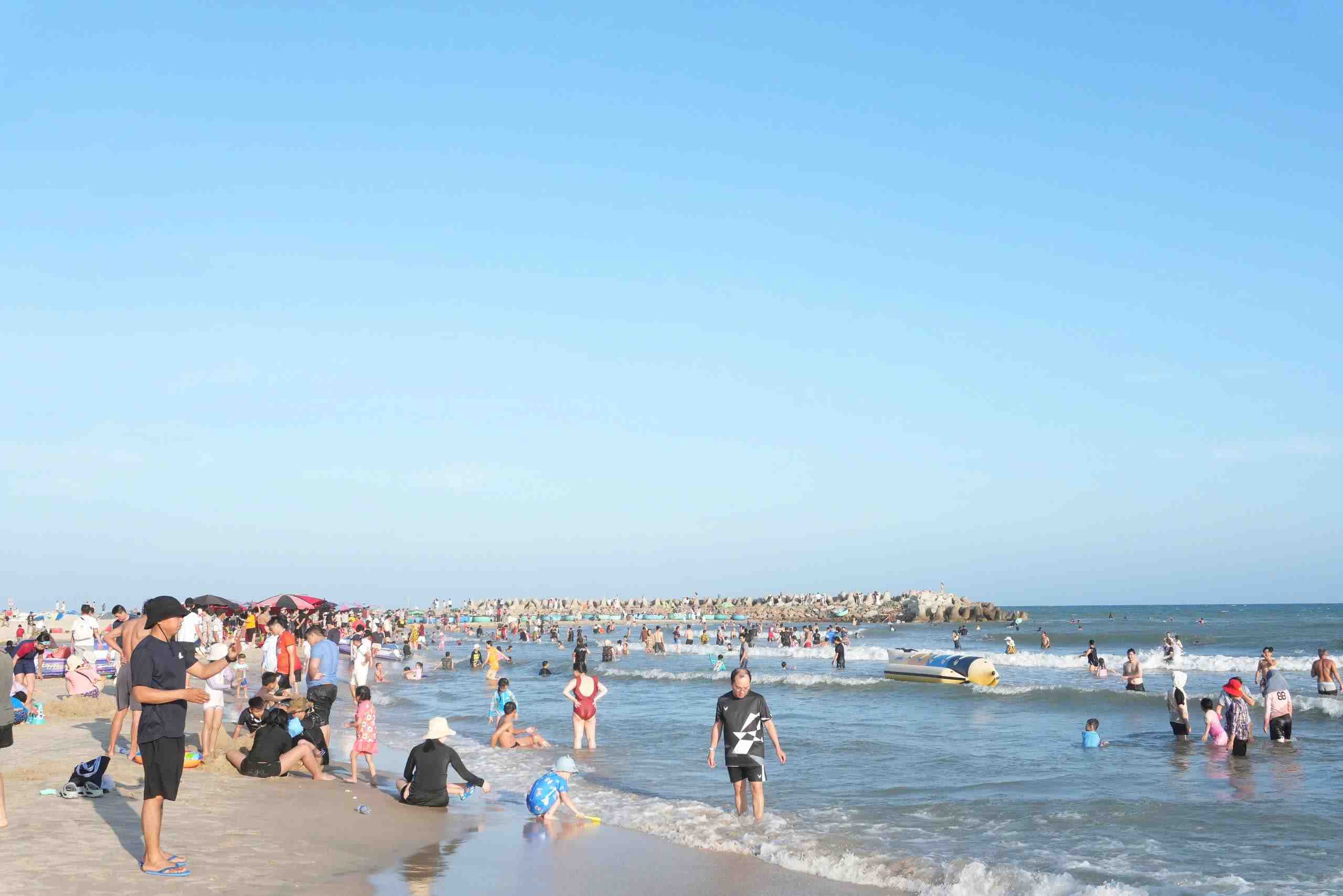 Lam Dong achieves nearly 770 billion VND in revenue from tourism during the Hung Kings Commemoration holiday. Photo: Phuc Khanh